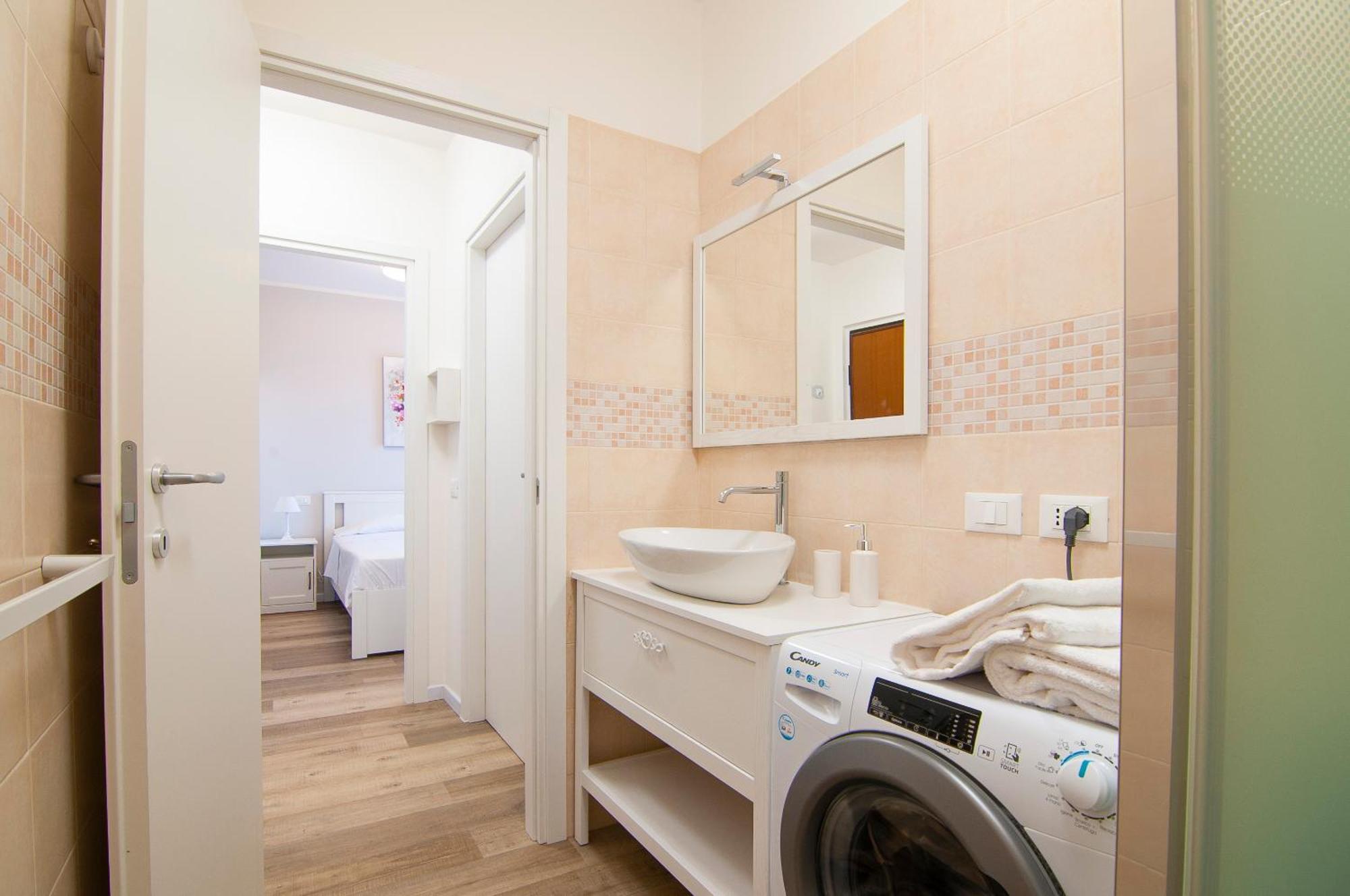 Sangiohouse - Parking & Wifi Apartamento Verona Exterior foto