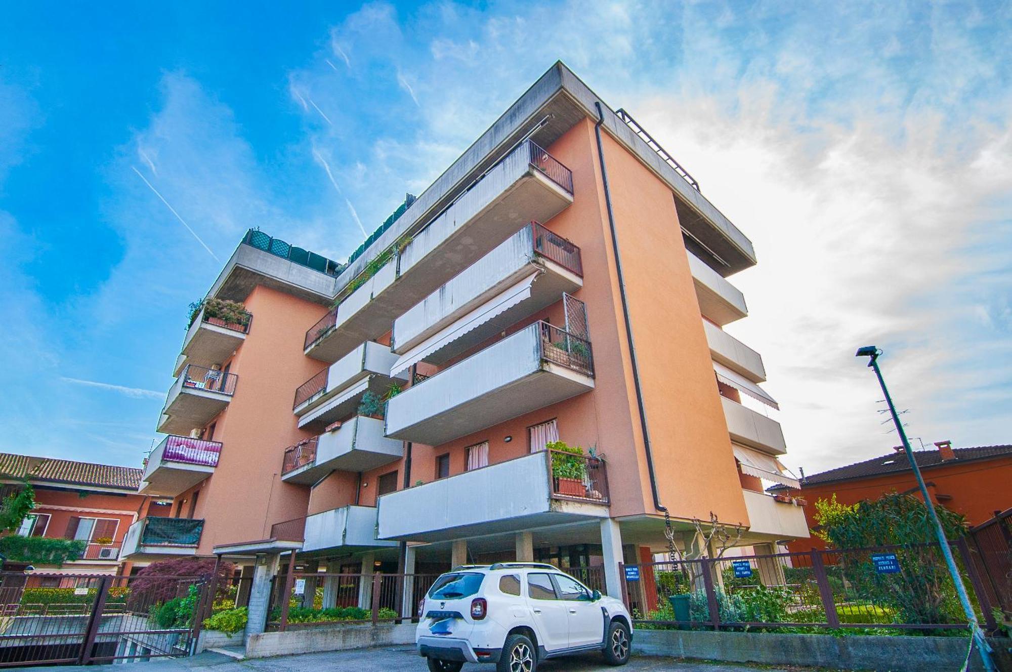 Sangiohouse - Parking & Wifi Apartamento Verona Exterior foto